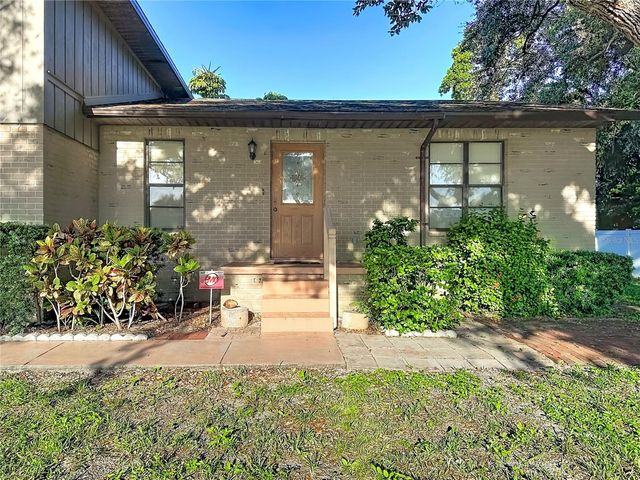 1104 77TH STREET NW, Bradenton, FL 34209