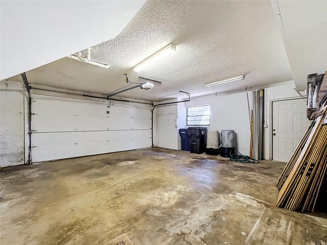 1104 77TH STREET NW, Bradenton, FL 34209