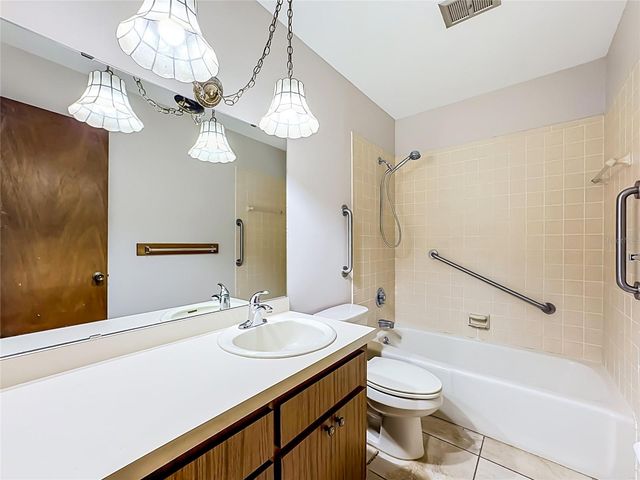 1104 77TH STREET NW, Bradenton, FL 34209