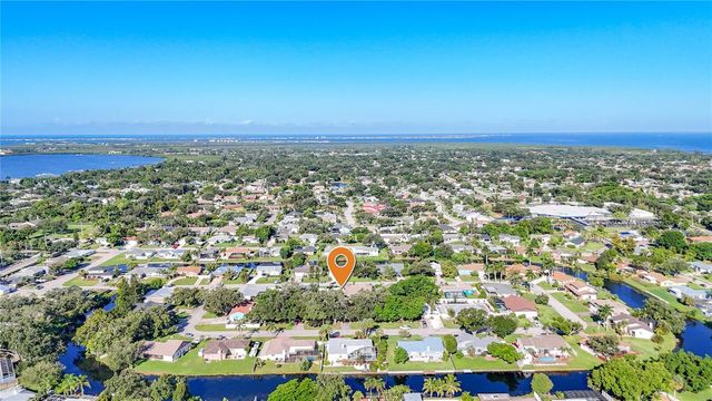 1104 77TH STREET NW, Bradenton, FL 34209