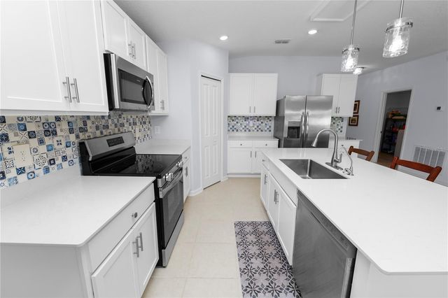 2914 PENNACHIO DRIVE, Lake Wales, FL 33853