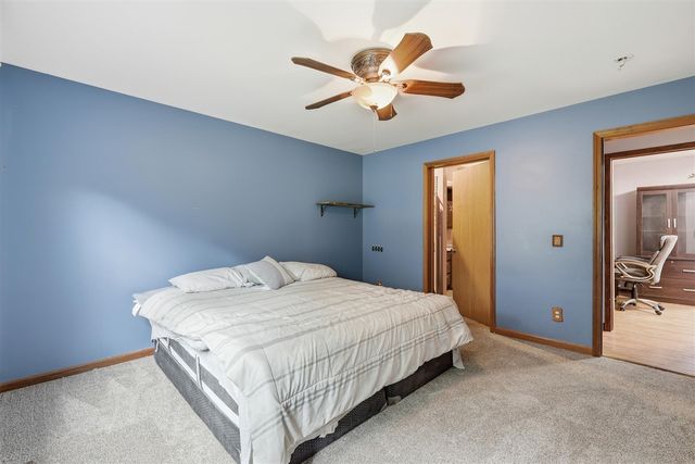 5850 E Napier Avenue, Benton Harbor, MI 49022
