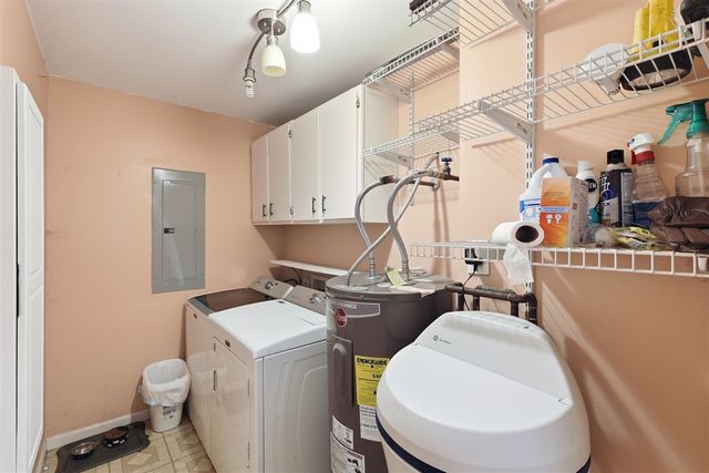 5850 E Napier Avenue, Benton Harbor, MI 49022