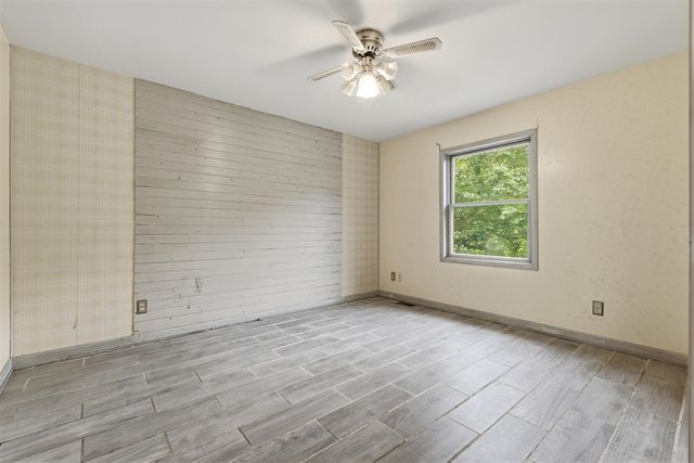 5850 E Napier Avenue, Benton Harbor, MI 49022