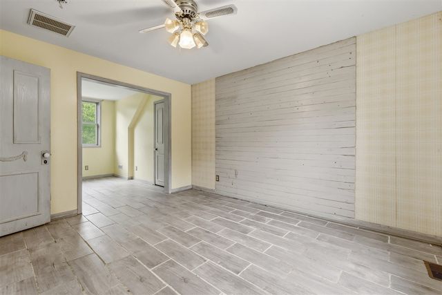 5850 E Napier Avenue, Benton Harbor, MI 49022
