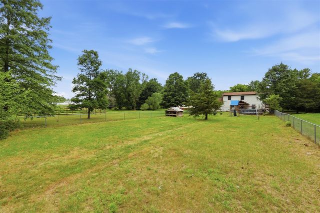 5850 E Napier Avenue, Benton Harbor, MI 49022