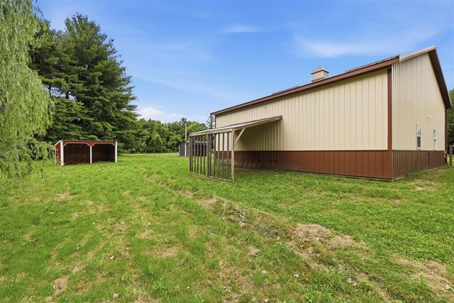 5850 E Napier Avenue, Benton Harbor, MI 49022