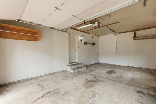 5850 E Napier Avenue, Benton Harbor, MI 49022