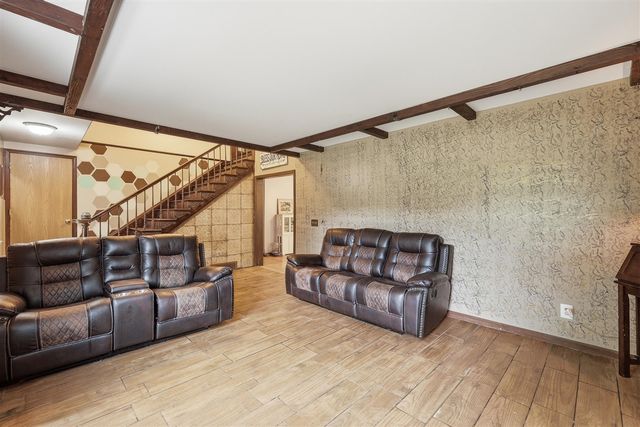 5850 E Napier Avenue, Benton Harbor, MI 49022