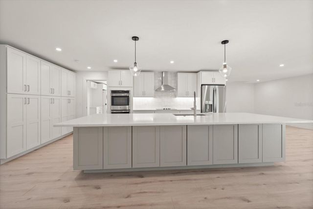 6667 GREENBRIER DRIVE, Seminole, FL 33777