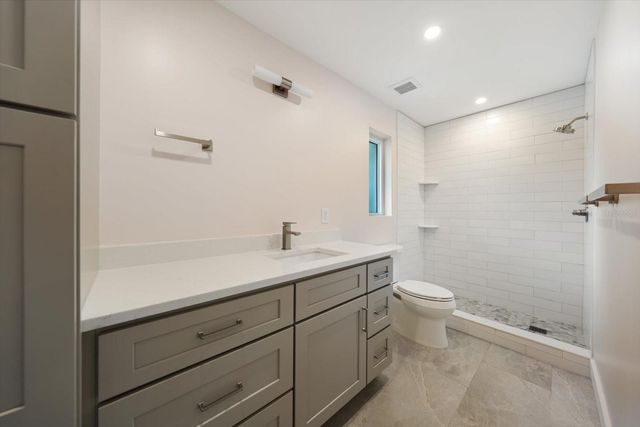 6667 GREENBRIER DRIVE, Seminole, FL 33777