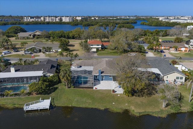 6667 GREENBRIER DRIVE, Seminole, FL 33777