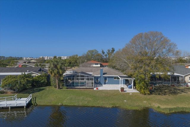 6667 GREENBRIER DRIVE, Seminole, FL 33777