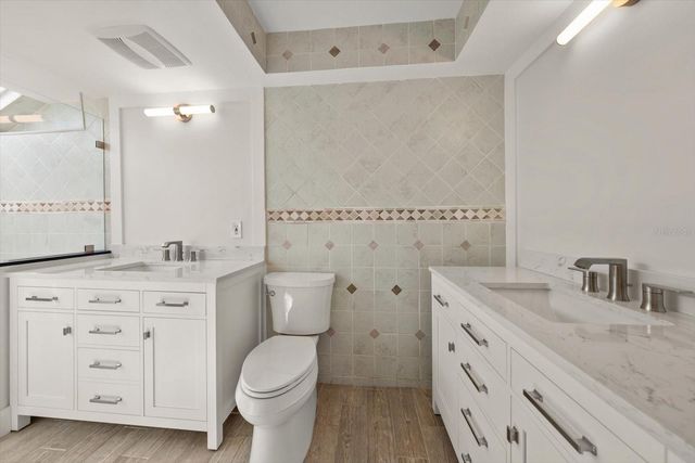 6667 GREENBRIER DRIVE, Seminole, FL 33777