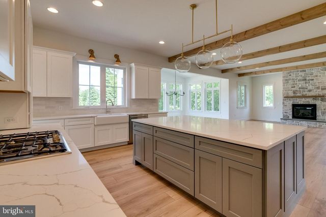 294 FLETCHER DR - PARKSIDE PHASE 5, LOT 40, Lititz, PA 17543