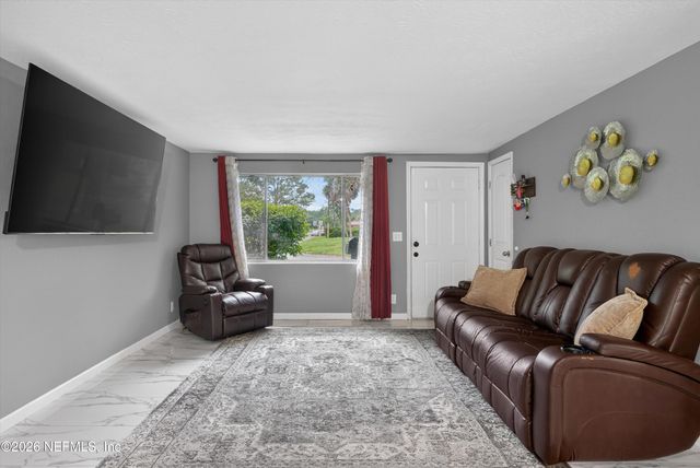 7221 DOSTIE Drive, Jacksonville, FL 32209