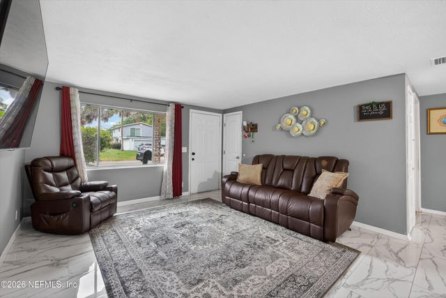 7221 DOSTIE Drive, Jacksonville, FL 32209