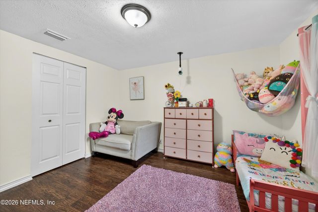 7221 DOSTIE Drive, Jacksonville, FL 32209