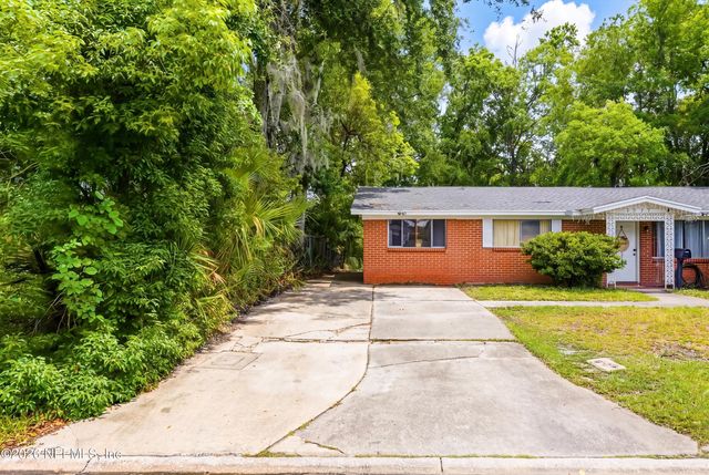 7221 DOSTIE Drive, Jacksonville, FL 32209