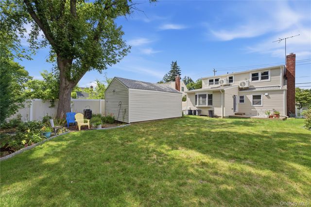 43 Nassau Avenue, Plainview, NY 11803