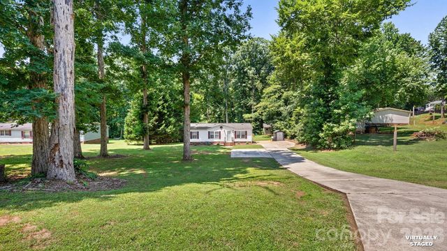111 Patrice Place, Mooresville, NC 28115
