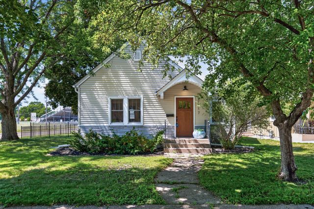 1117 Stryker Avenue, West Saint Paul, MN 55118