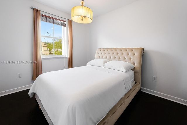 11258 NW 47th Ln, Doral, FL 33178