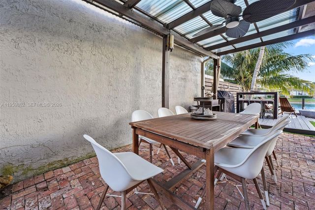 11258 NW 47th Ln, Doral, FL 33178