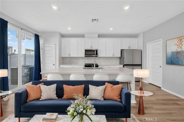 40536 Birchfield, Temecula, CA 92591