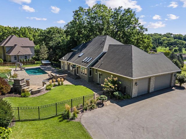 1803 Ironwood PLACE, Onalaska, WI 54650