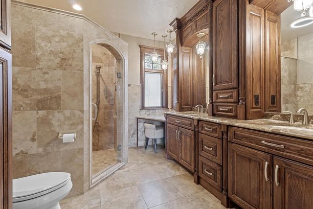 1803 Ironwood PLACE, Onalaska, WI 54650