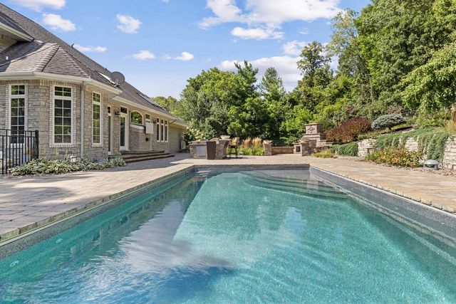 1803 Ironwood PLACE, Onalaska, WI 54650