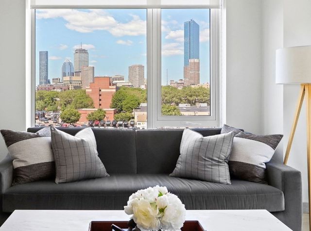 390 Harrison Avenue 723, Boston, MA 02118