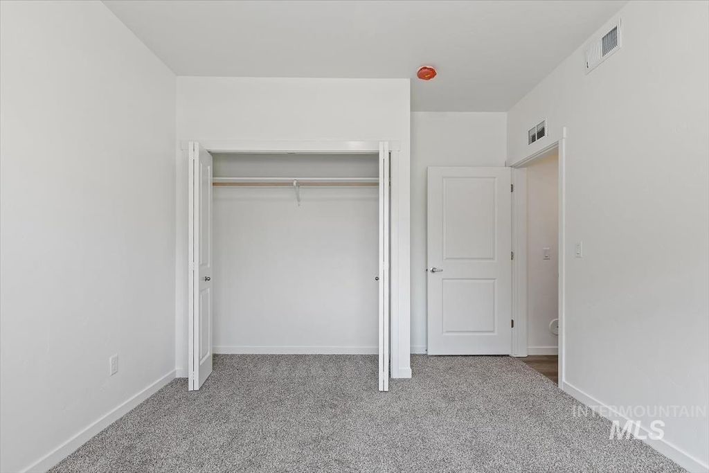 9848 W Sand Hill Dr, Nampa, ID 83687 photo 16