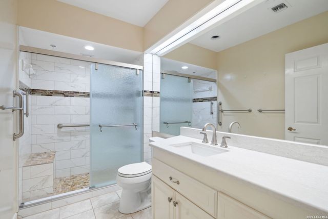 1 Towers Park Ln Apt 1813, San Antonio, TX 78209