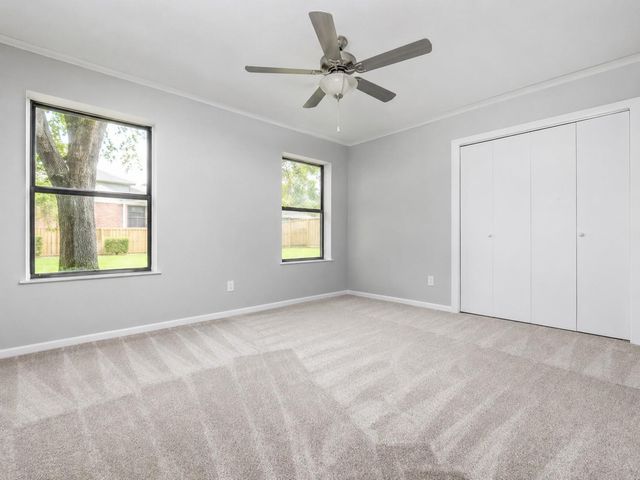 2707 North DR, Taylor, TX 76574