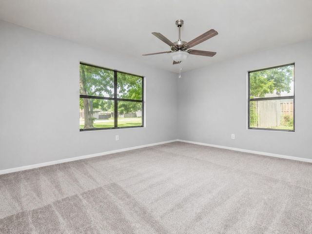 2707 North DR, Taylor, TX 76574