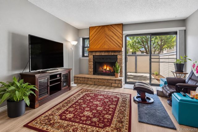 498 S Memphis Way C, Aurora, CO 80017