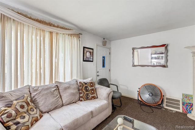 12830 Riad Street, Detroit, MI 48224