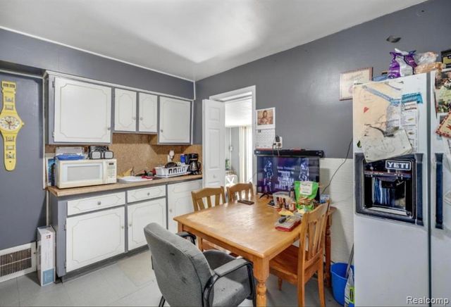 12830 Riad Street, Detroit, MI 48224
