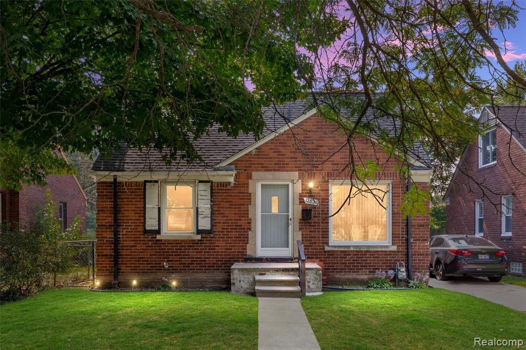 12830 Riad Street, Detroit, MI 48224