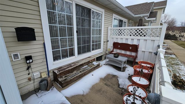 4425 Mills Civic Parkway 904, West Des Moines, IA 50265