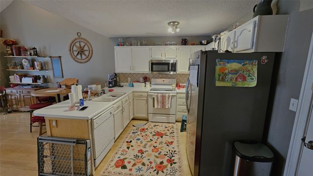 4425 Mills Civic Parkway 904, West Des Moines, IA 50265