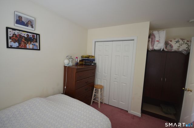 1376 Chopsey Hill Road, Bridgeport, CT 06606