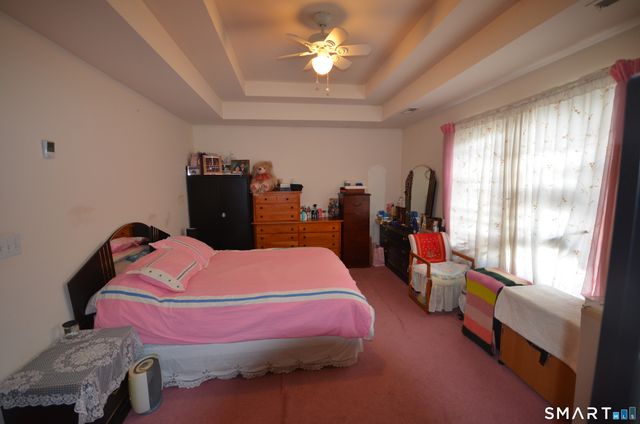 1376 Chopsey Hill Road, Bridgeport, CT 06606