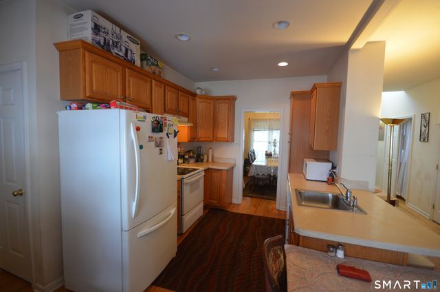 1376 Chopsey Hill Road, Bridgeport, CT 06606