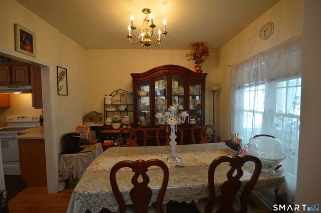 1376 Chopsey Hill Road, Bridgeport, CT 06606