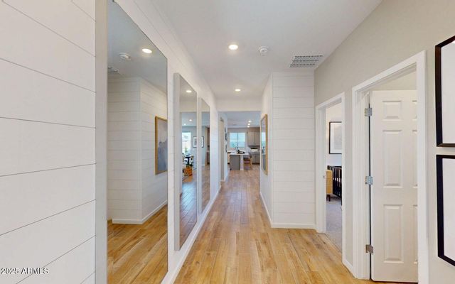 455 W FREMONT Pass, Apache Junction, AZ 85120