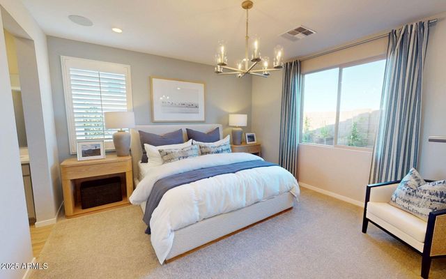 455 W FREMONT Pass, Apache Junction, AZ 85120