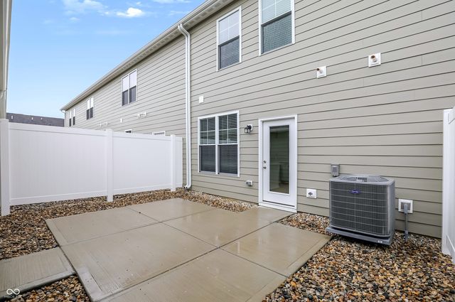 2706 Smith Road, Plainfield, IN 46168